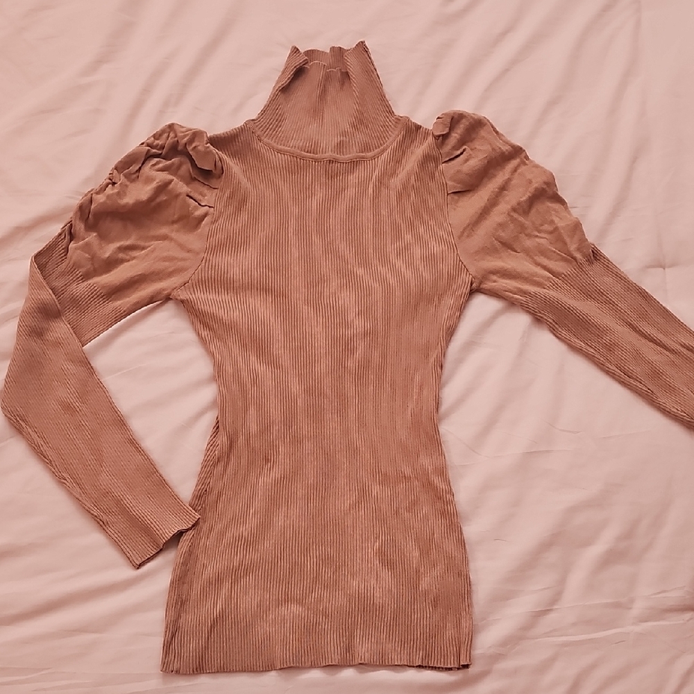 Elegant Long Sleeve Ribbed Top - Tan